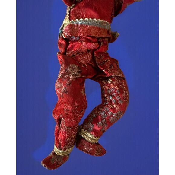 VINTAGE JAPANESE ALL CLOTH DOLL silk clothes claw like hands 8” Collectible - Picture 4 of 5